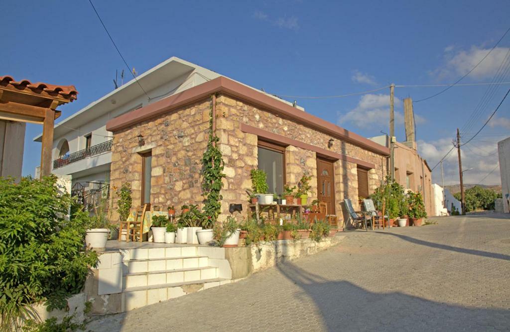 Nereides Home Gouves Exterior photo